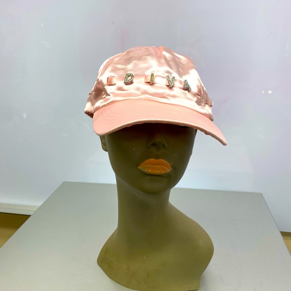 DIVA SILKY CAP - Picture 1 of 4